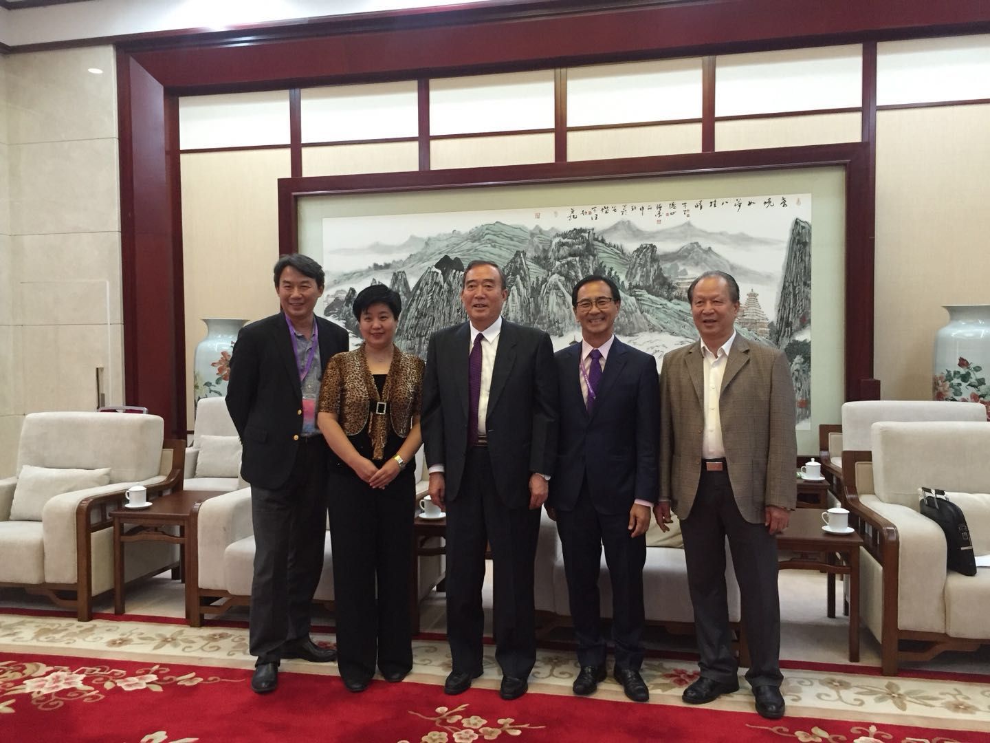 1510015945565291.jpg mmexport1509868858065.jpg