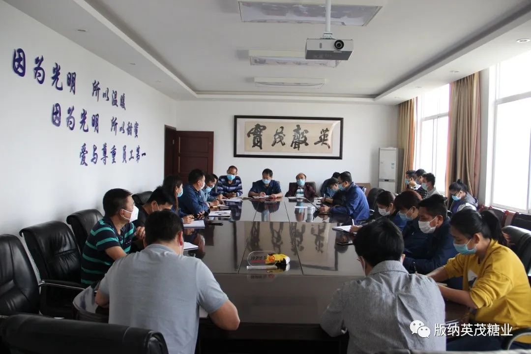 1585942858641055.jpg ace7a3c4841d1fc0235a6806f547bfa7.jpg