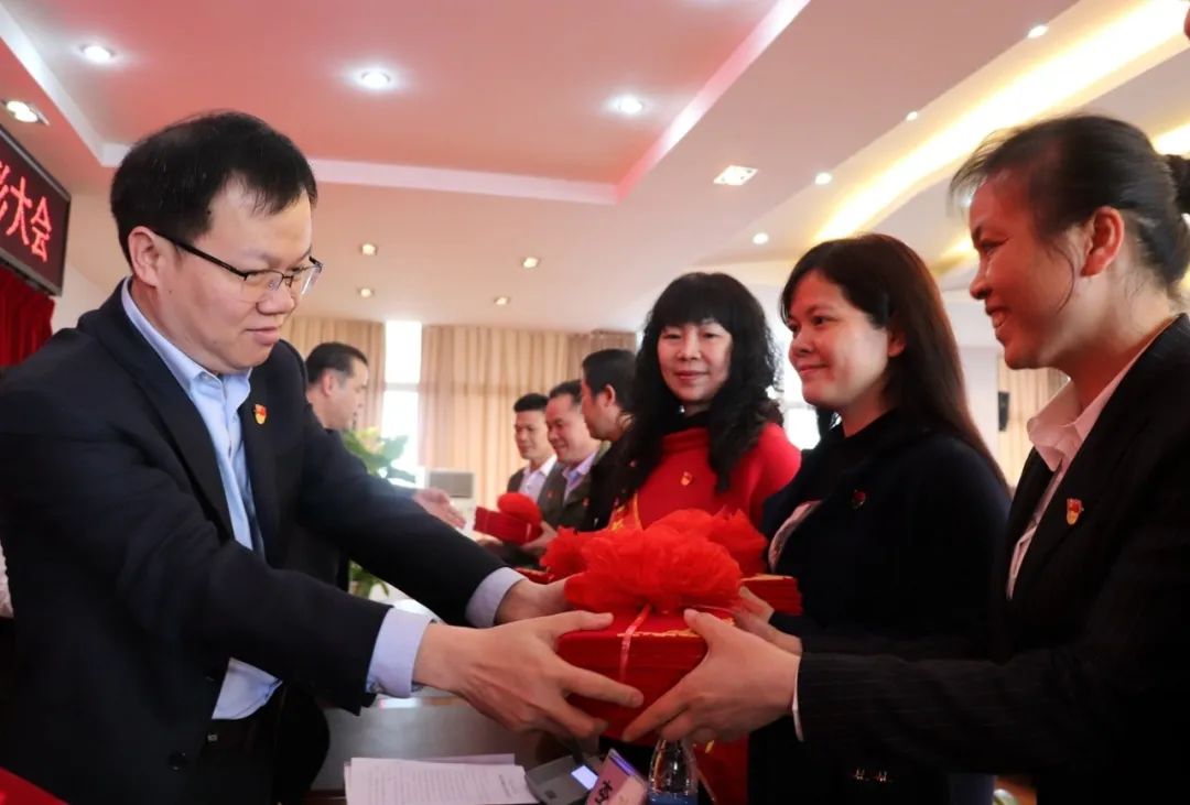 1587881040911391.jpg 191e3d67720ce865e58d7fde26247e44.jpg