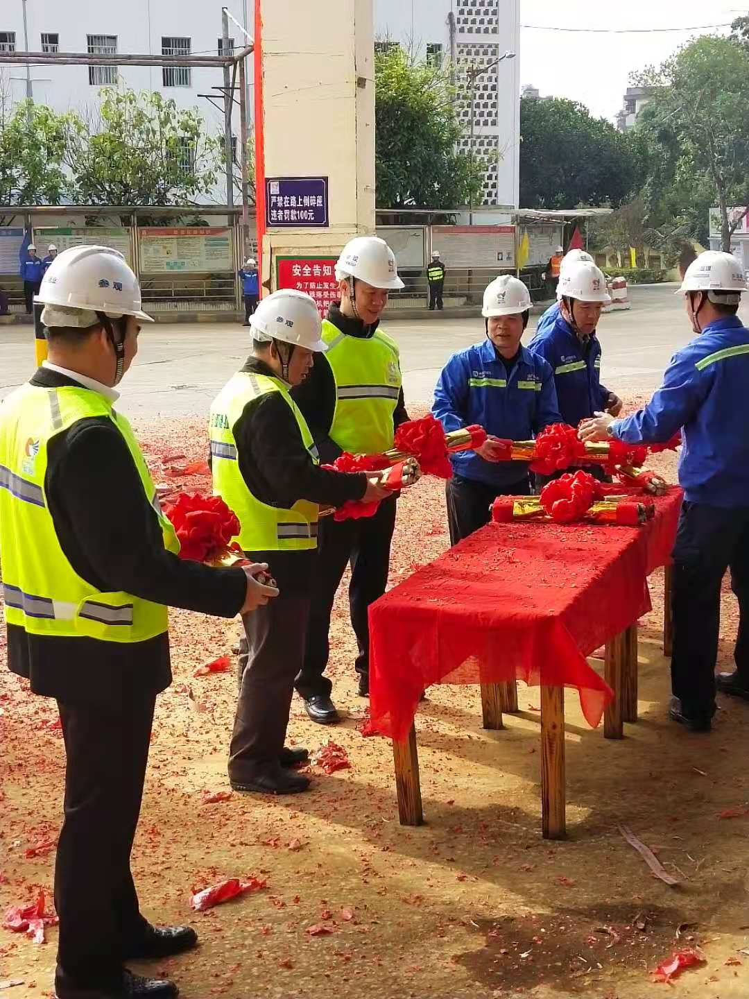 1607304533768912.jpg 馱盧東亞公司開榨儀式2.jpg